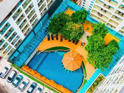 outdoor pool 1 - hotel centara pattaya - pattaya, thailand