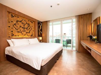 bedroom - hotel centara nova hotel and spa pattaya - pattaya, thailand