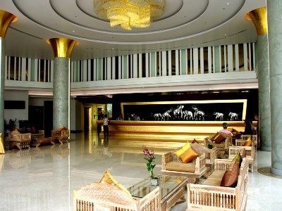 lobby - hotel aiyara grand - pattaya, thailand