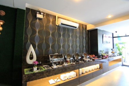 restaurant - hotel inn residence serviced suites - pattaya, thailand