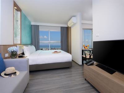 bedroom - hotel centre point prime hotel pattaya - pattaya, thailand