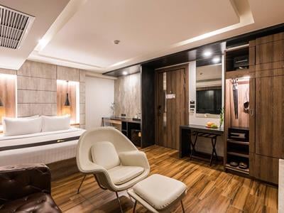 bedroom 1 - hotel acqua - pattaya, thailand