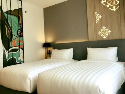 bedroom 2 - hotel amber pattaya - pattaya, thailand
