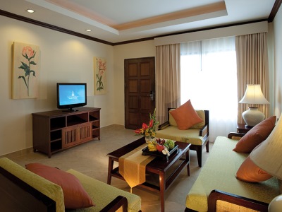 bedroom 2 - hotel thai garden resort - pattaya, thailand