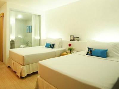 bedroom - hotel dragon beach resort - pattaya, thailand