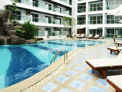 outdoor pool - hotel dragon beach resort - pattaya, thailand