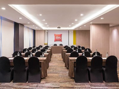 conference room - hotel ibis hua hin - hua hin, thailand