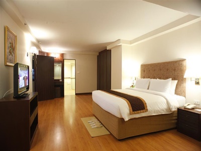 bedroom 2 - hotel furama chiang mai - chiang mai, thailand