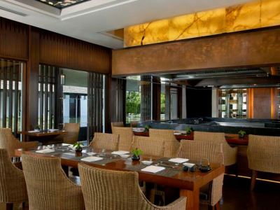 restaurant 1 - hotel jw marriott khao lak resort and spa - khao lak, thailand