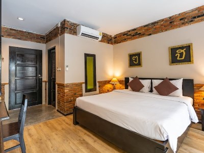 deluxe room - hotel motive cottage resort - khao lak, thailand