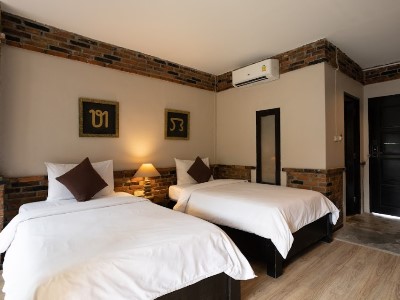 deluxe room 1 - hotel motive cottage resort - khao lak, thailand