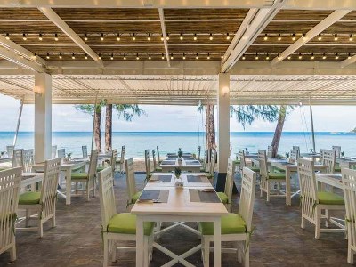 restaurant - hotel khaolak emerald beach resort and spa - khao lak, thailand