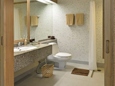bathroom - hotel pakasai resort - krabi, thailand