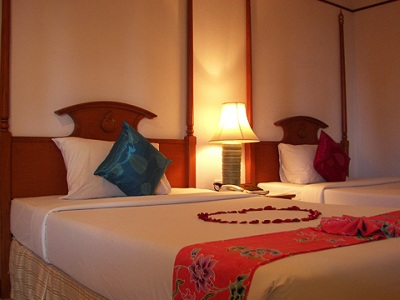 bedroom - hotel golden beach resort - krabi, thailand