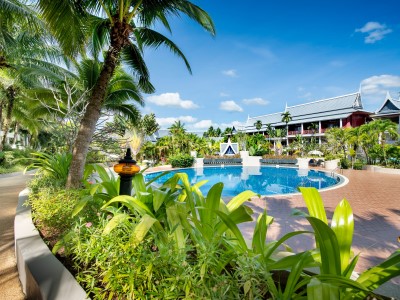 outdoor pool - hotel chada thai village resort - krabi, thailand