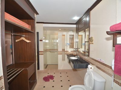 bathroom - hotel aonang ayodhaya resort and spa - krabi, thailand