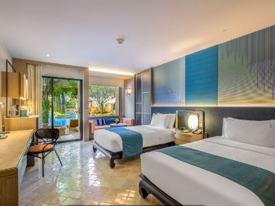 bedroom 3 - hotel holiday inn resort phuket - phuket island, thailand