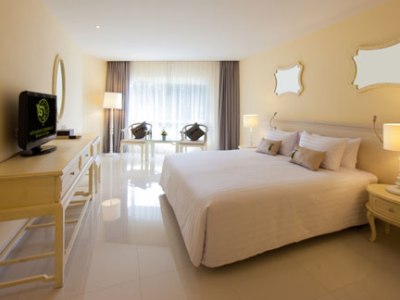 bedroom 2 - hotel andaman embrace patong - phuket island, thailand