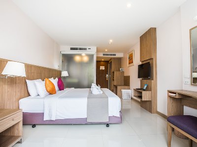 bedroom 2 - hotel andaman beach suites - phuket island, thailand
