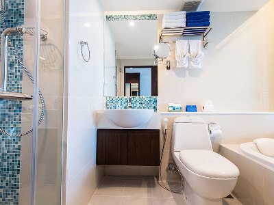 bathroom 3 - hotel andaman beach suites - phuket island, thailand