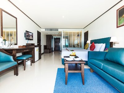 bedroom 9 - hotel andaman beach suites - phuket island, thailand