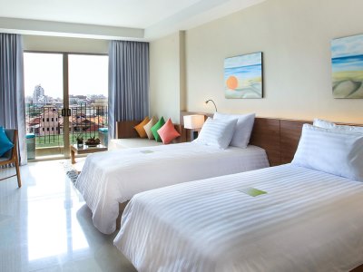 deluxe room 2 - hotel the senses resort and pool villas - phuket island, thailand