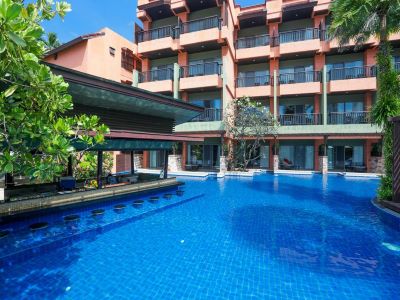 outdoor pool - hotel patong merlin - phuket island, thailand