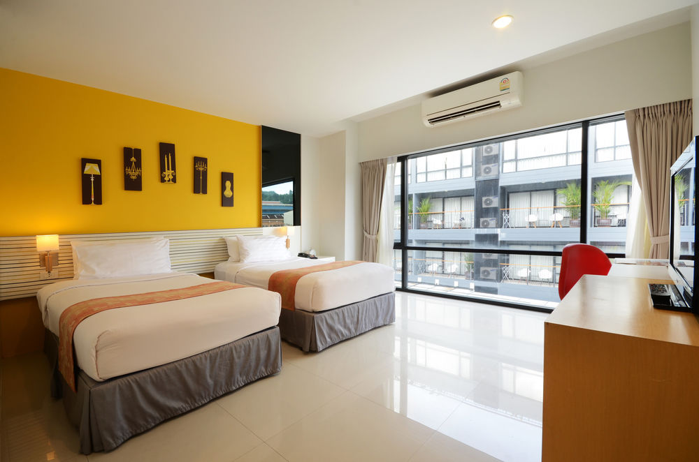 bedroom 2 - hotel the lantern resorts patong - phuket island, thailand