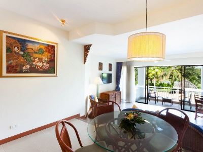 bedroom 1 - hotel allamanda laguna - phuket island, thailand