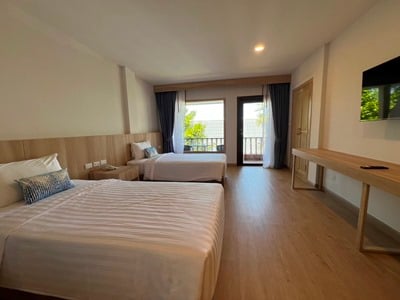 bedroom - hotel namaka resort kamala - phuket island, thailand