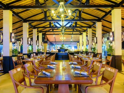 restaurant - hotel impiana resort patong - phuket island, thailand
