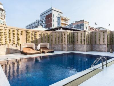 outdoor pool - hotel patong heritage - phuket island, thailand