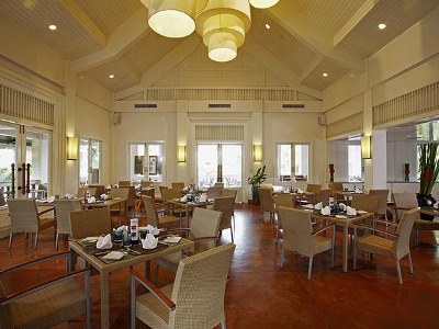 restaurant - hotel centara kata resort phuket - phuket island, thailand