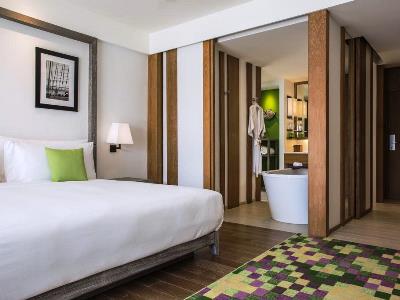 bedroom - hotel the nai harn - phuket island, thailand