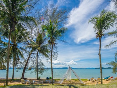 beach 1 - hotel supalai scenic bay resort and spa - phuket island, thailand