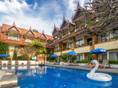 outdoor pool - hotel diamond cottage resort and spa - phuket island, thailand