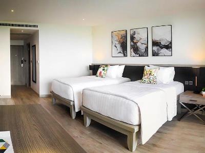 bedroom 7 - hotel paradox resort phuket - phuket island, thailand
