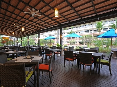 restaurant - hotel kata sea breeze resort - phuket island, thailand