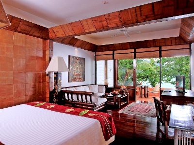 bedroom 1 - hotel mom tri's villa royale - phuket island, thailand