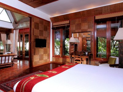 bedroom 2 - hotel mom tri's villa royale - phuket island, thailand