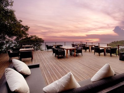 bar - hotel paresa resort phuket - phuket island, thailand