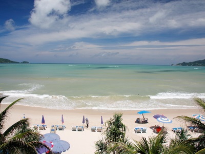 beach - hotel la flora resort patong - phuket island, thailand