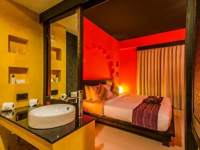 bedroom 3 - hotel bhundhari chaweng beach - koh samui island, thailand