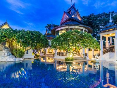 outdoor pool - hotel dara samui beach resort - koh samui island, thailand