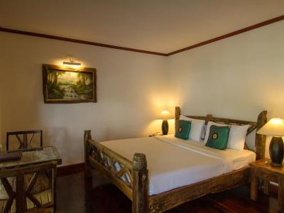 bedroom 5 - hotel baan hin sai resort and spa - koh samui island, thailand