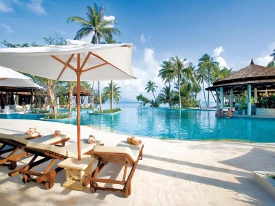 outdoor pool - hotel melati beach resort and spa - koh samui island, thailand