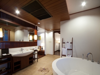 bathroom 2 - hotel sarann - koh samui island, thailand