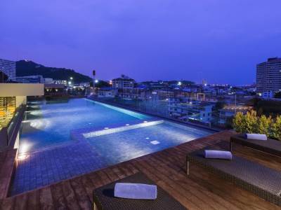 outdoor pool - hotel citadines grand central sri racha - chonburi, thailand