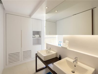 bathroom 2 - hotel explorar koh phangan - koh pha ngan, thailand