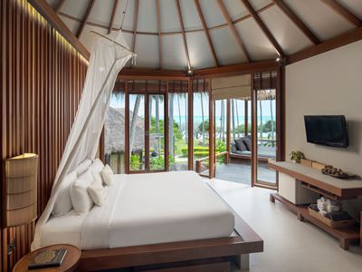bedroom 1 - hotel haad tien beach resort - koh tao, thailand